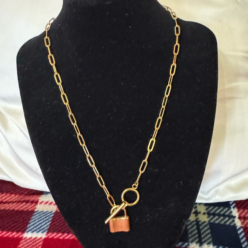 18k gold Plated stainless steel Lock necklace intensity